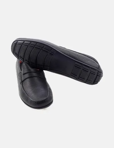 A&J Mocasín negro textura