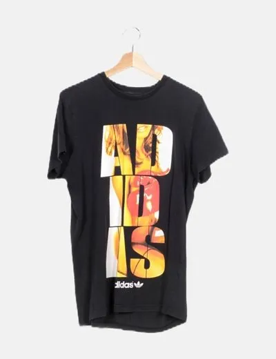 Adidas Camiseta negra dibujo