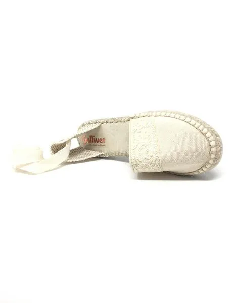 alpargata lino beige con puntilla