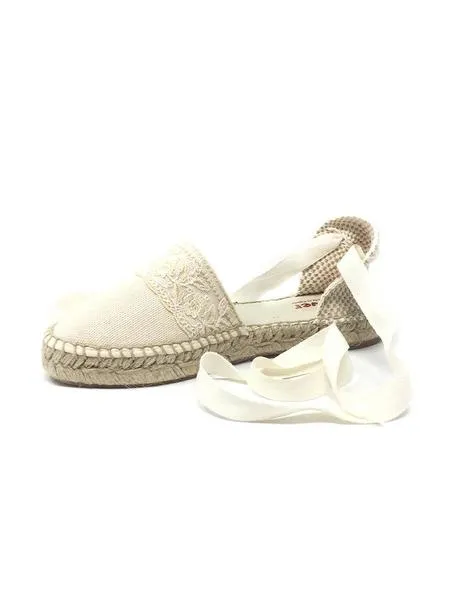 alpargata lino beige con puntilla