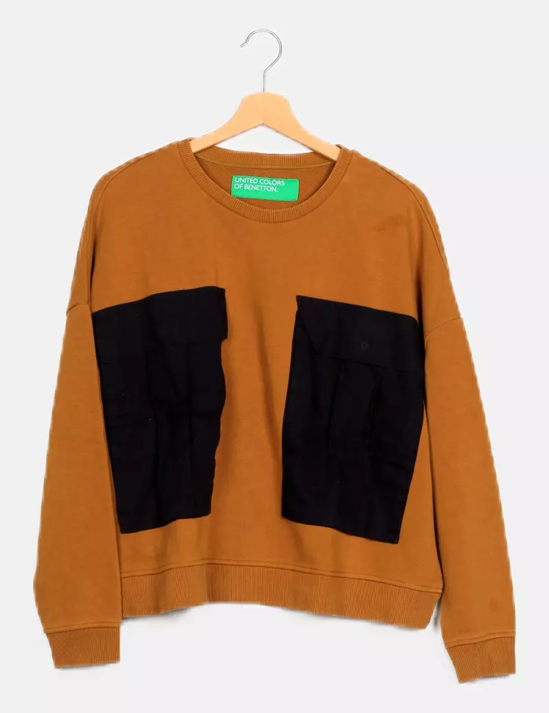Benetton Sudadera mostaza con bolsilos