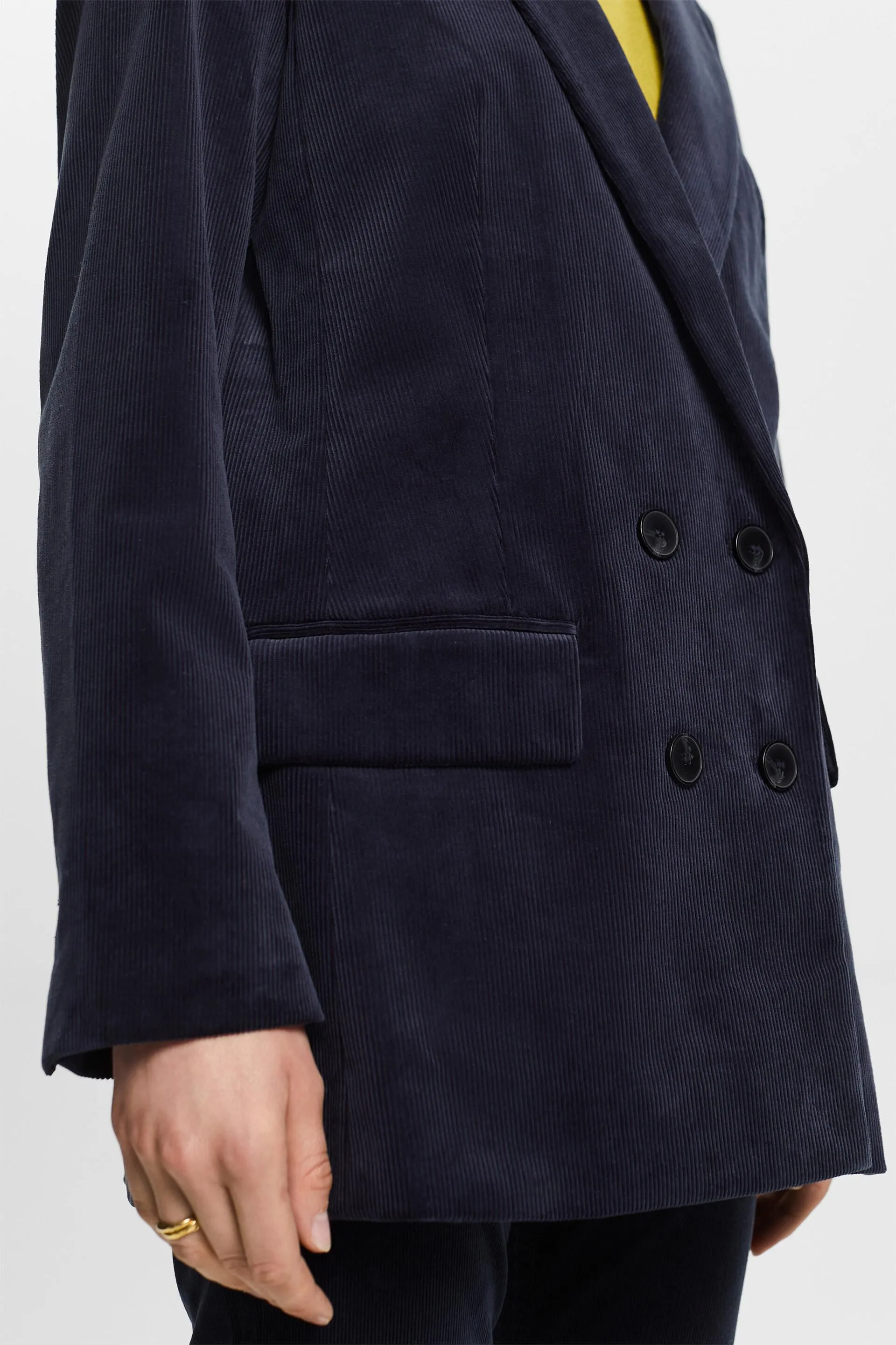 Blazer de pana con doble botonadura