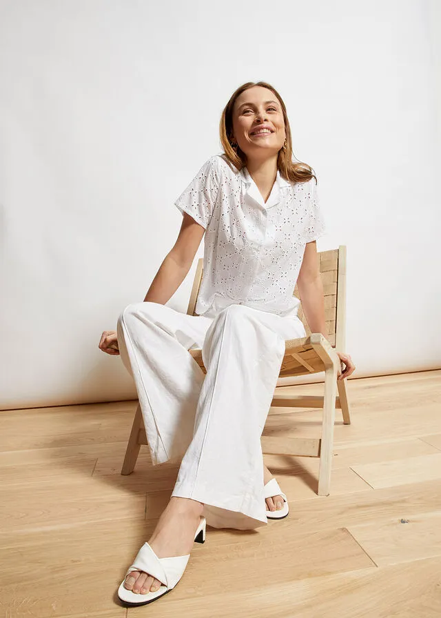 Blusa con bordado inglés Blanco