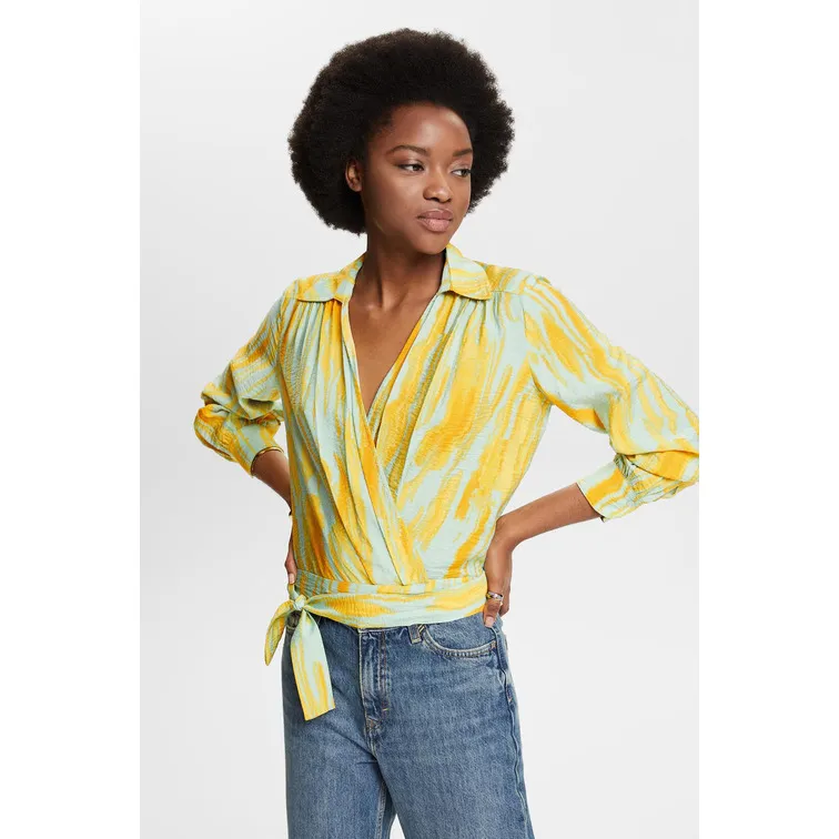 BLUSA CRUZADA ESTAMPADA CON TEXTURA ARRUGADA MUJER ESPRIT