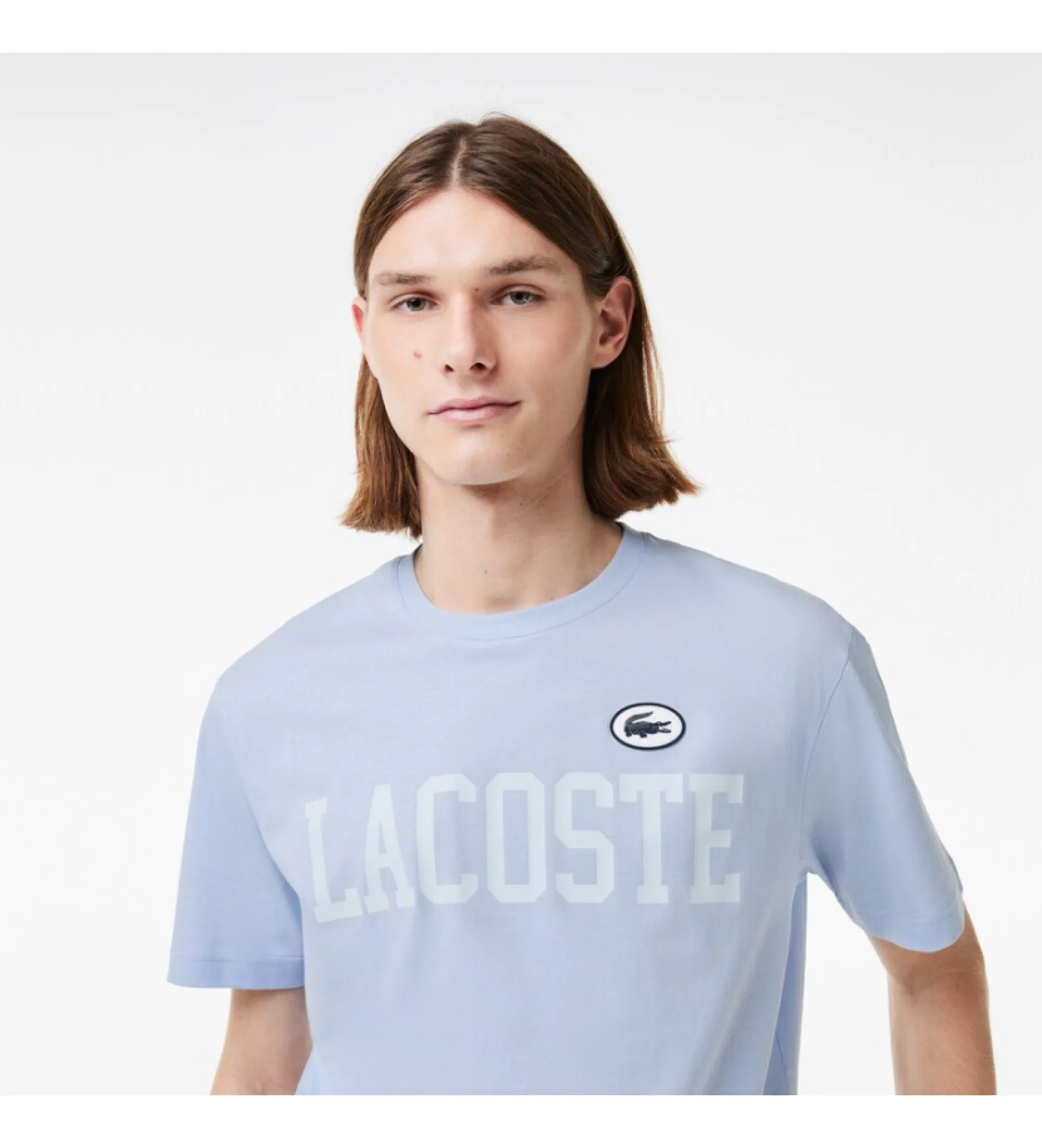 Camiseta con estampado a contraste e insignia azul