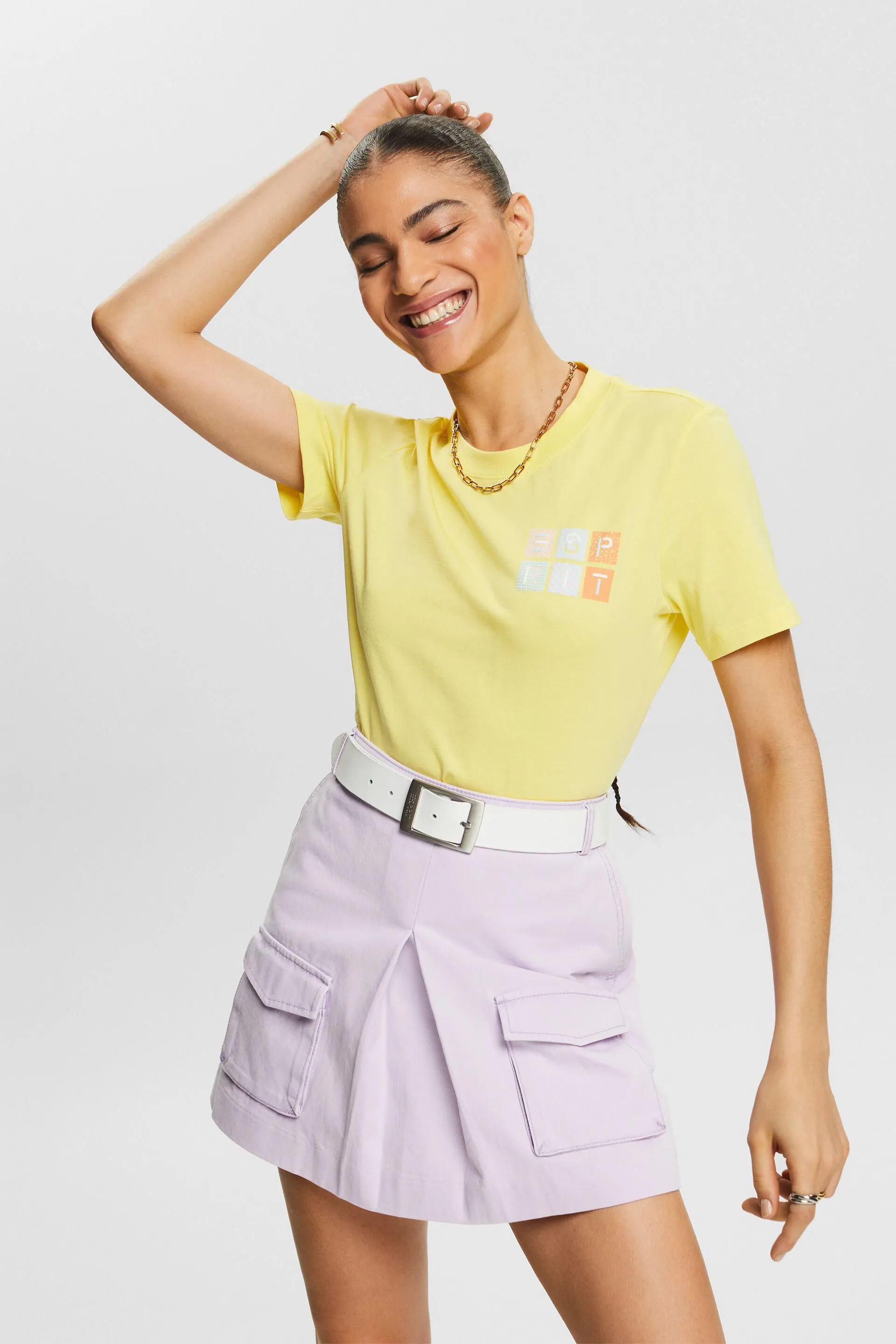 Camiseta de punto con logotipo