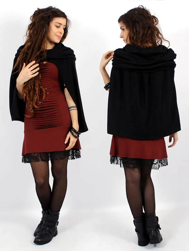 Capa con capucha 