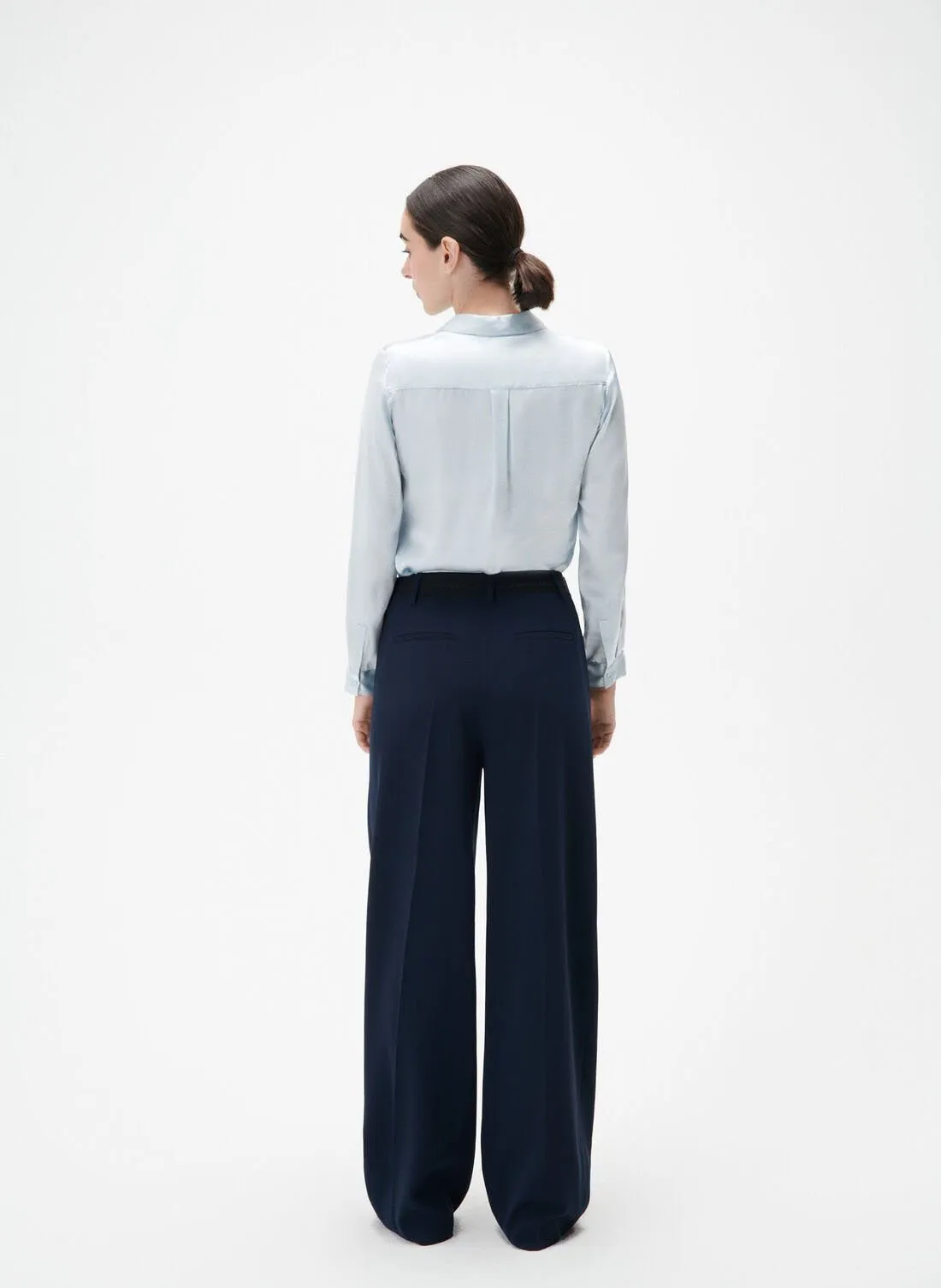 CAROLL PRESLEY  PANTALóN ANCHO CON PINZAS Y TALLE ALTO ELáSTICO EN AZUL