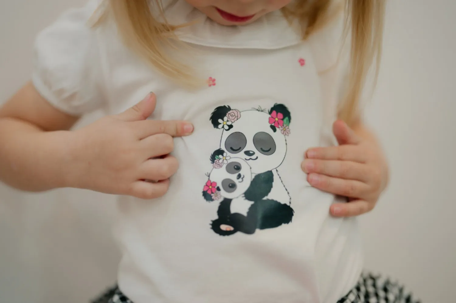 Conjunto camiseta y braguita para niña Colección panda de Pio pio