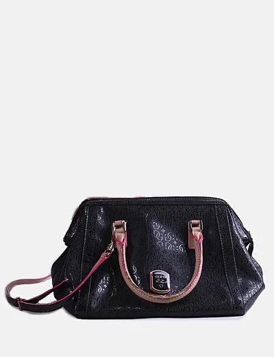 Guess Bolso negro asas y  correa beige