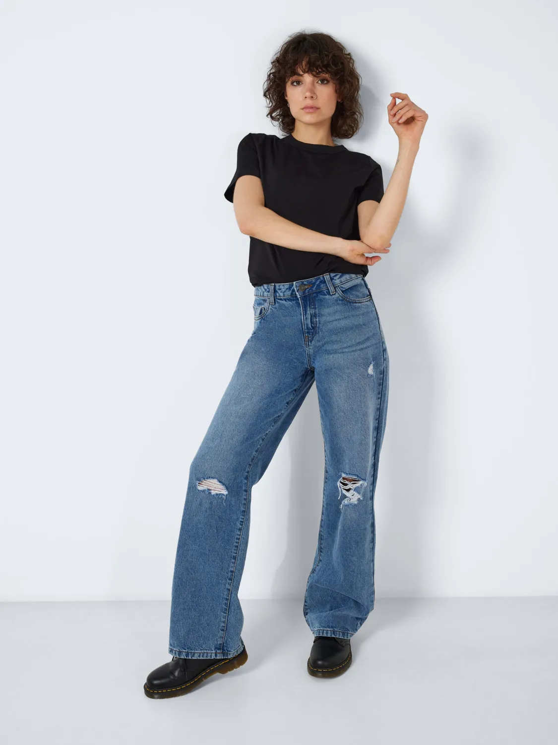 JEANS AMANDA CON ROTURAS