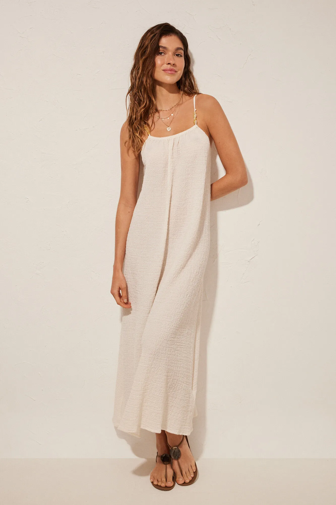Maxi vestido textura marfil
