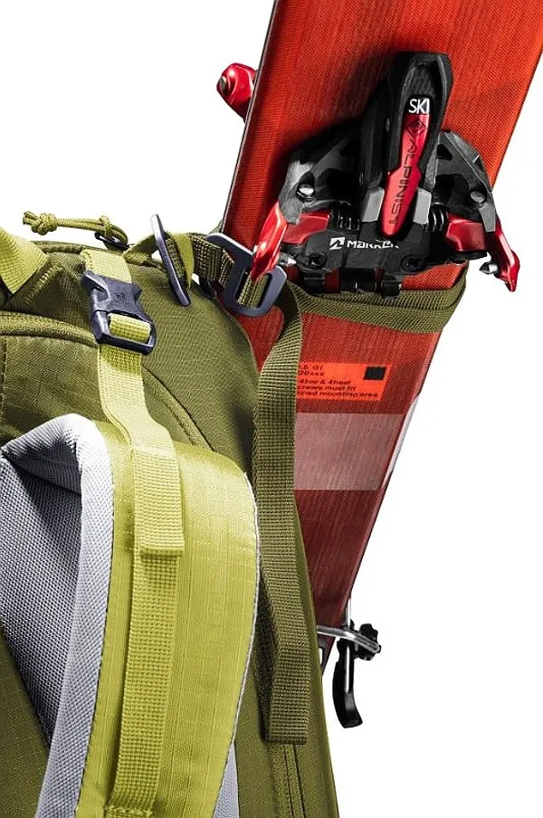 MOCHILA DEUTER FREERIDER 30  SPROUT/CACTUS