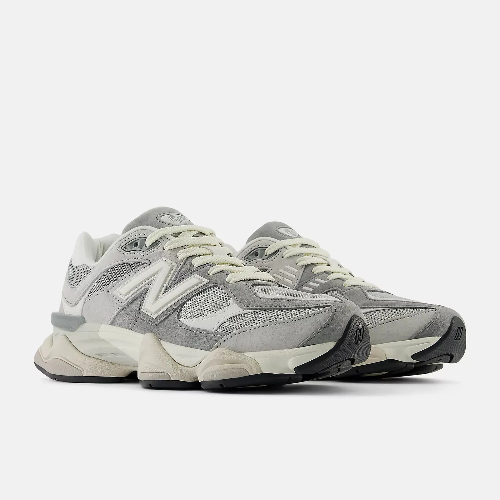 New Balance 9060EEE