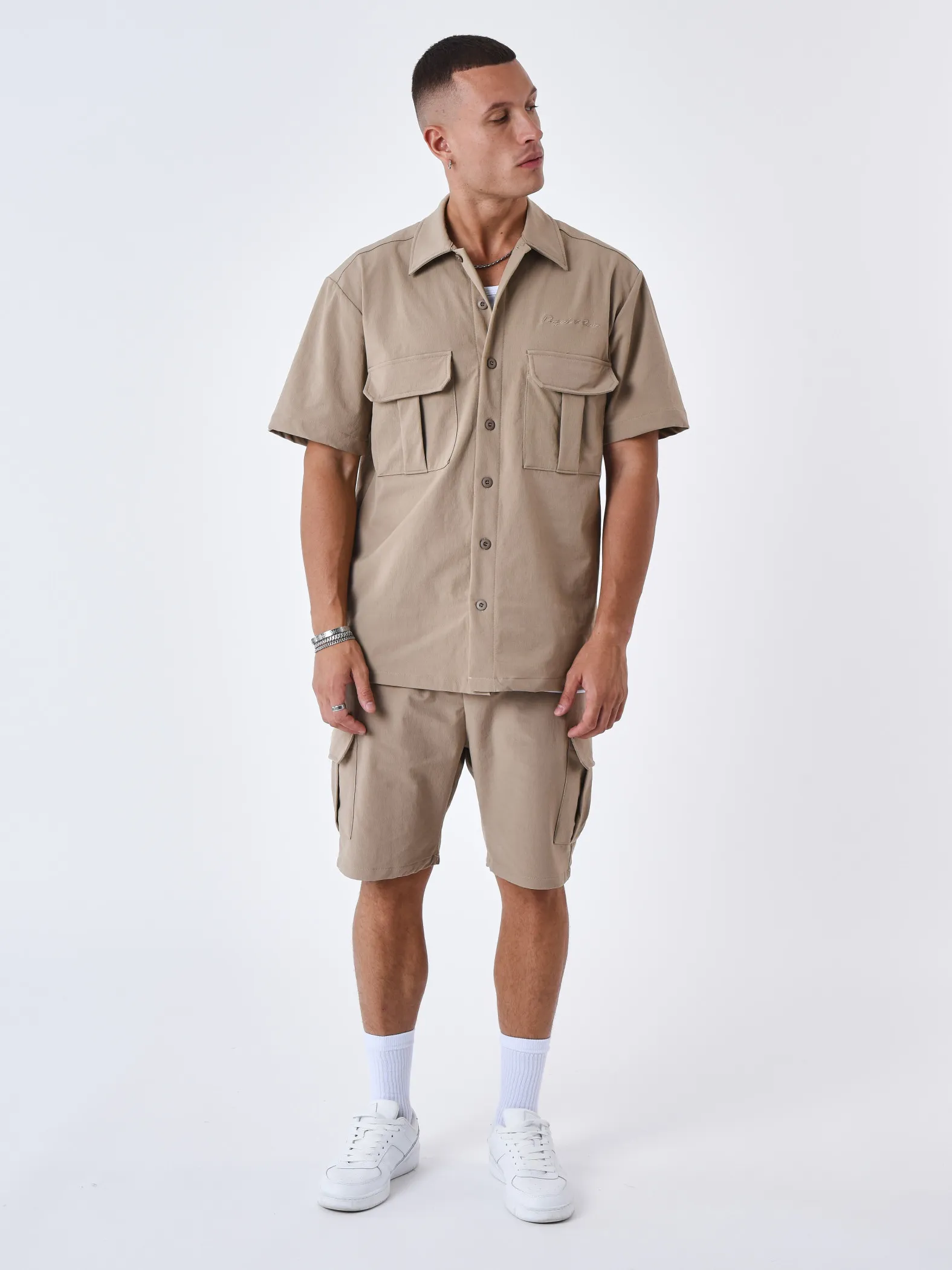 Pantalones cortos lisos con textura