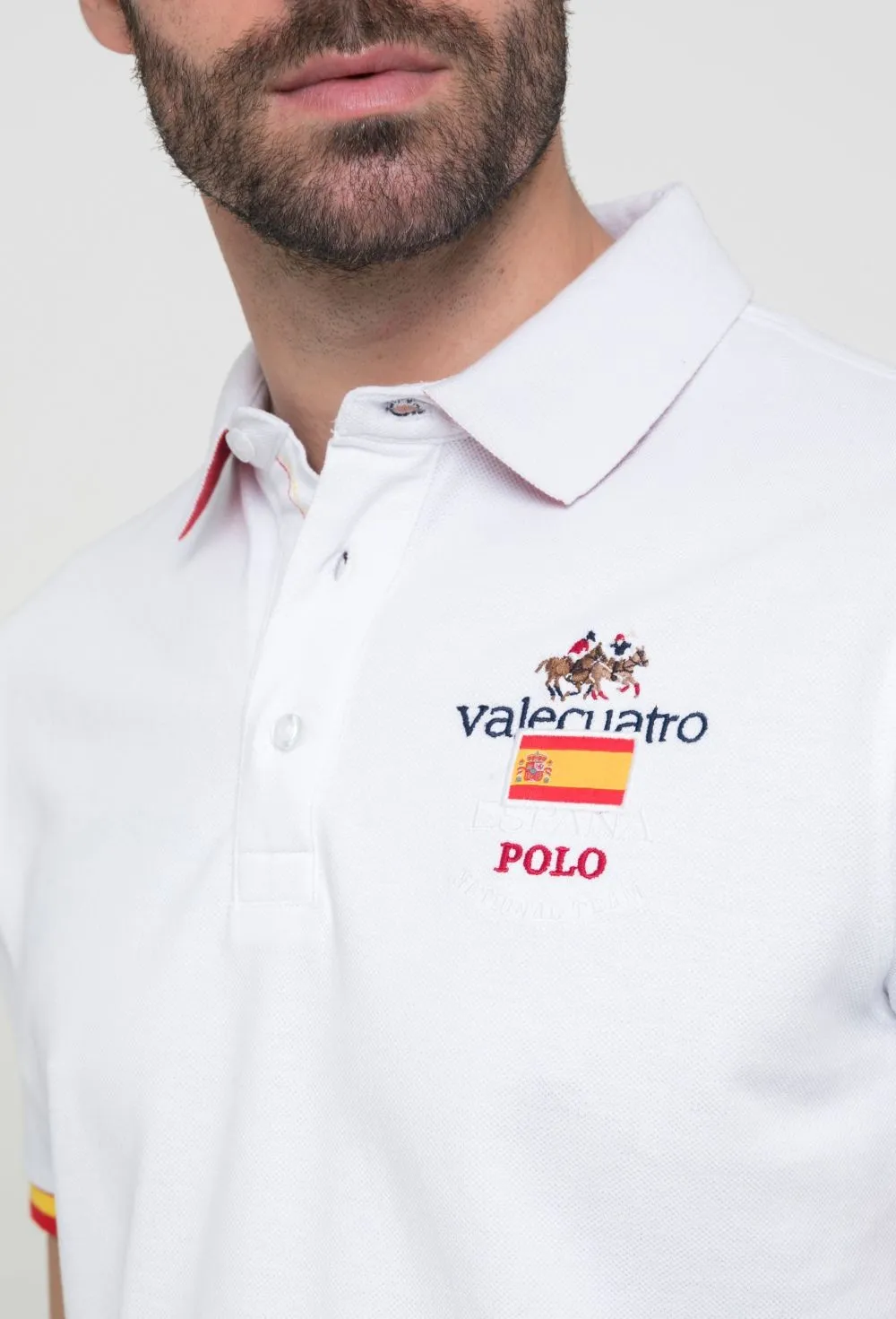Polo Valecuatro clásico de España color blanco