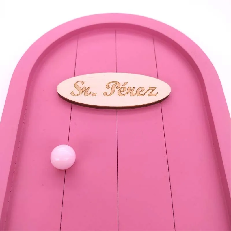 Puerta ratoncito Pérez fresa para niña