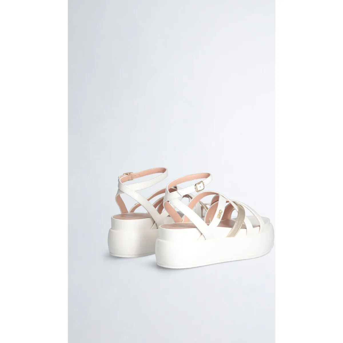Sandalias de piel con plataforma