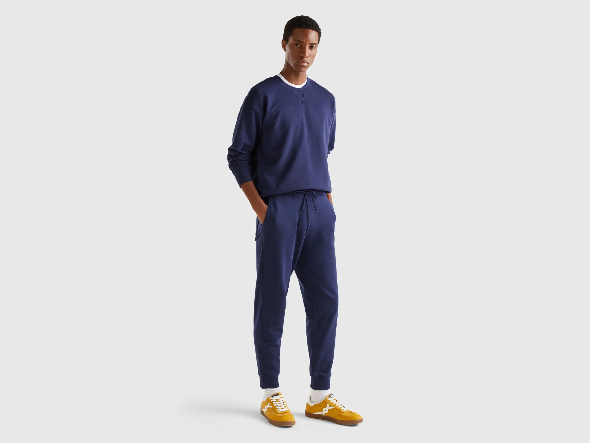 Sudadera cerrada de 100 % algodón