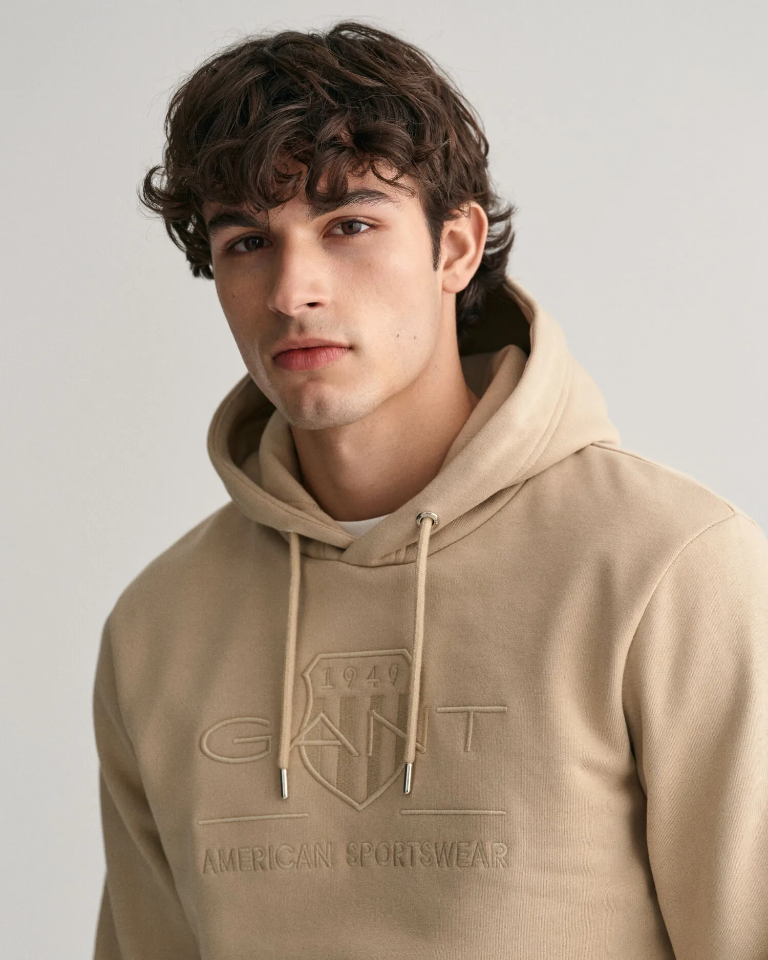 Sudadera con capucha Tonal Shield