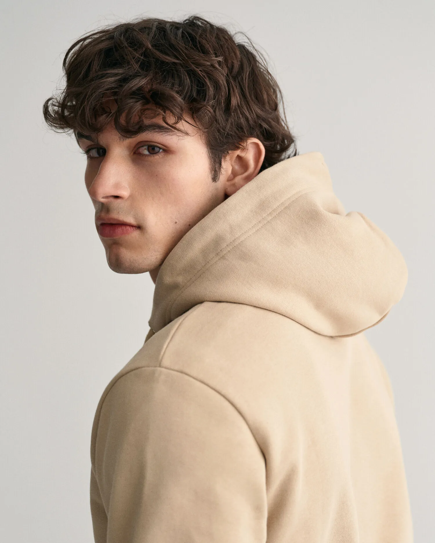 Sudadera con capucha Tonal Shield