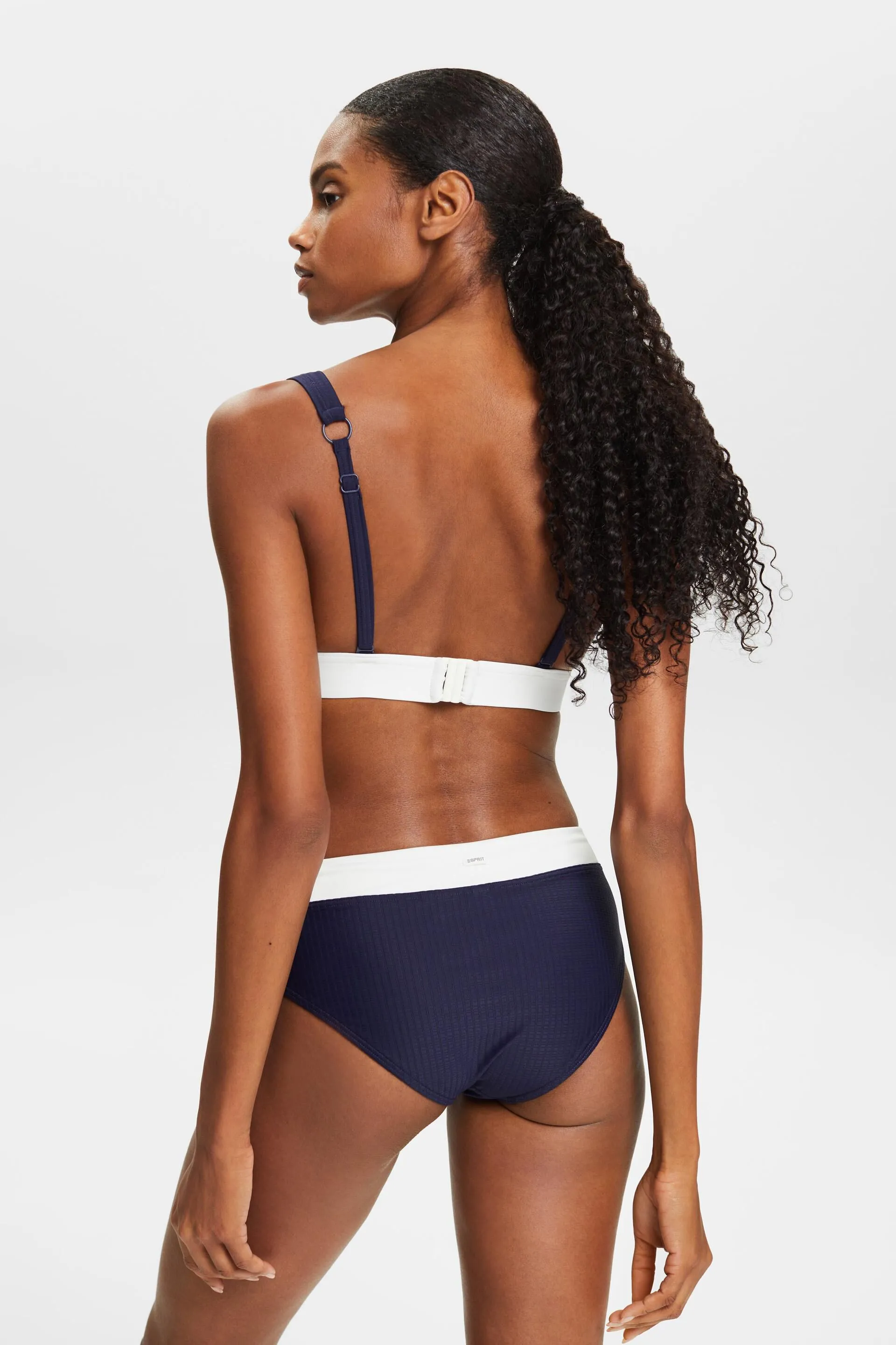 Top de bikini acolchado con textura