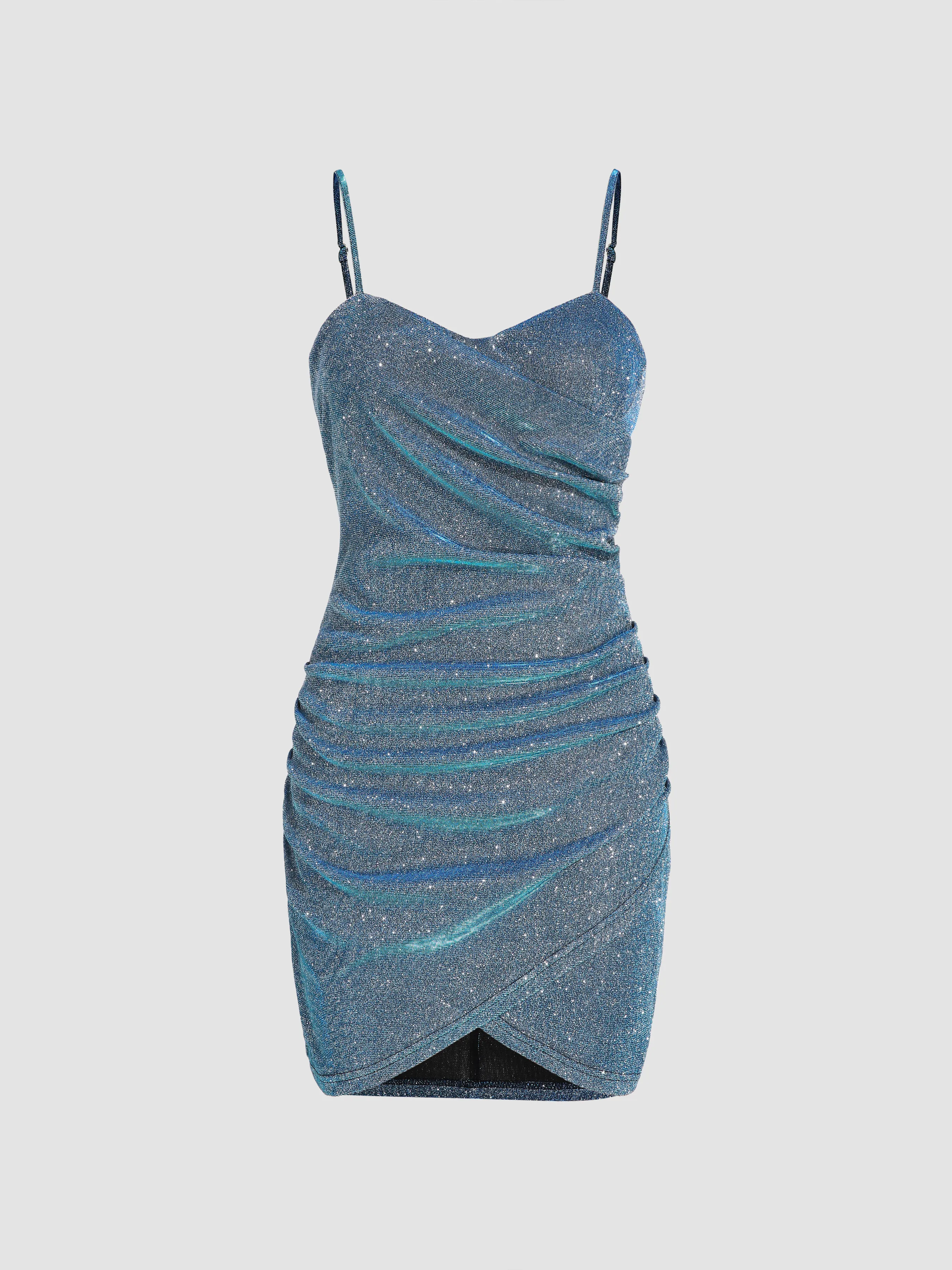 Vestido ceñido con escote corazón y brillo