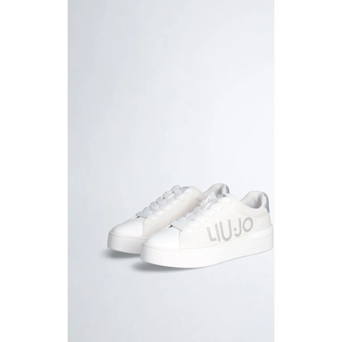 Zapatillas con brillo y logotipo grande