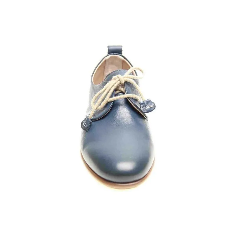 Zapatos de piel de cordones en color jeans, muy blanditos. suela y piel muy flexibles.
