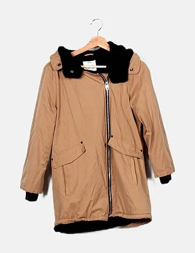 Zara Parka marrón con capucha